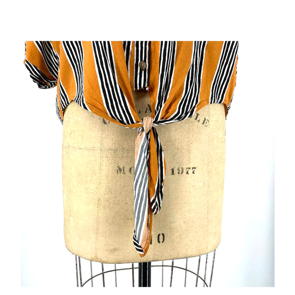 Polly & Esther Orange Striped Boxy Short Sleeve Tie Front Shirt Size Large L - Picture 7 of 9